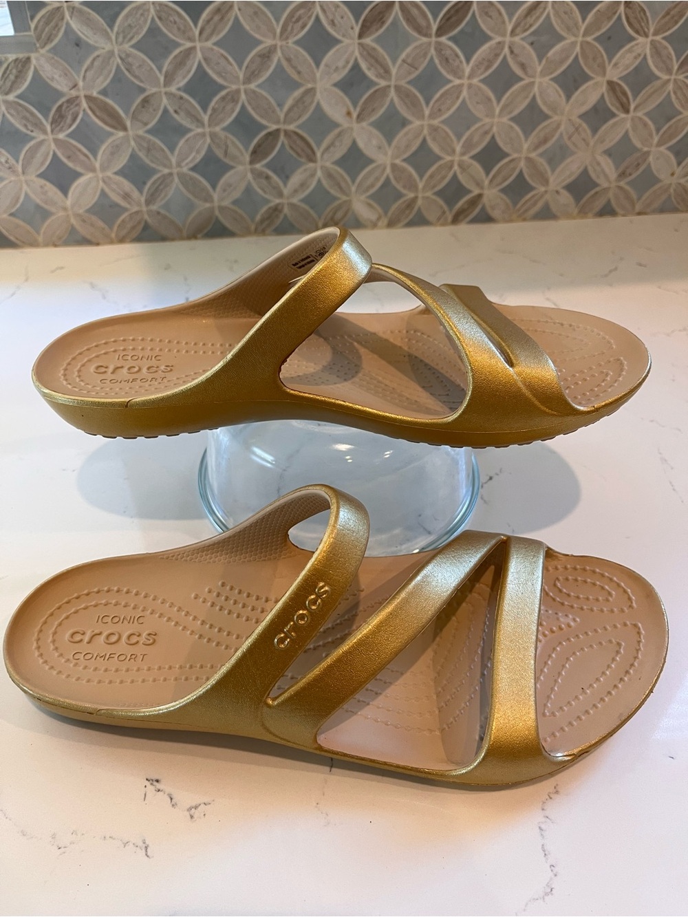 CROCS Kadee II Metallic Gold Double-Strap Strappy Slide Sandals Women's Size 9 - Picture 3 of 12